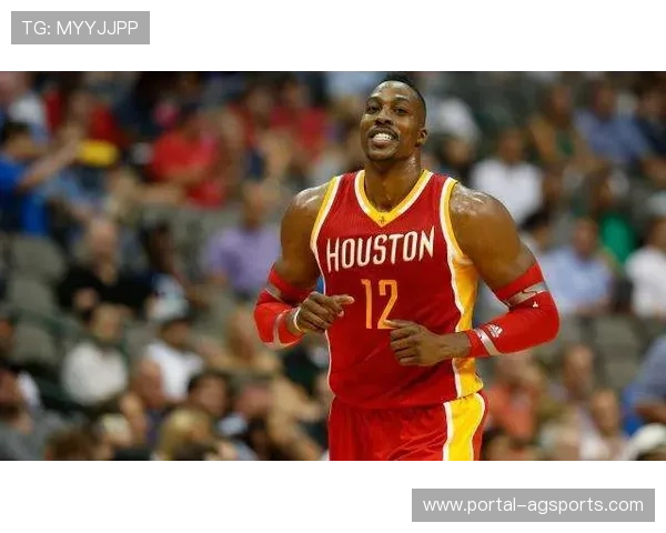 尼斯俱乐部表彰后卫百场成就 认可其贡献 尼斯俱乐部表彰后卫百场成就 认可其贡献