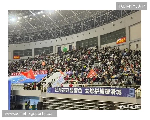 豫排联赛现场火爆 洛阳队与郑州队啦啦队隔网斗舞